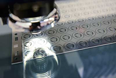 Gravure photochimique micro de précision