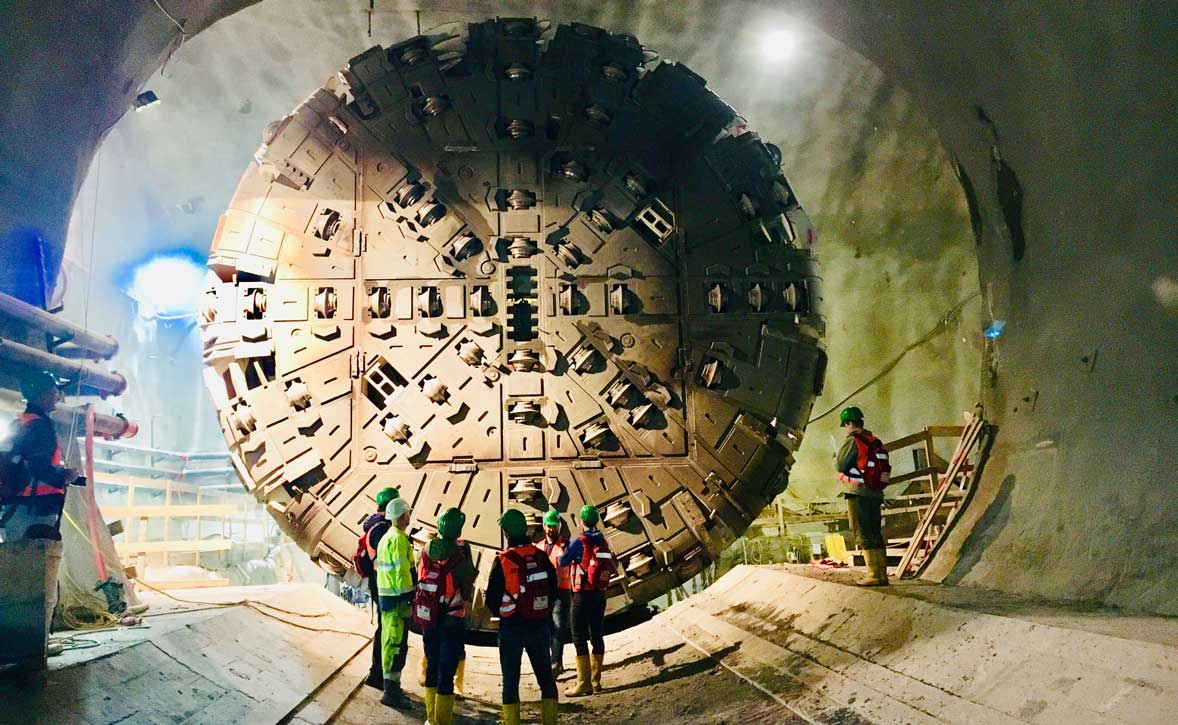 Safety coupling protects non-destructive tunnel boring machines