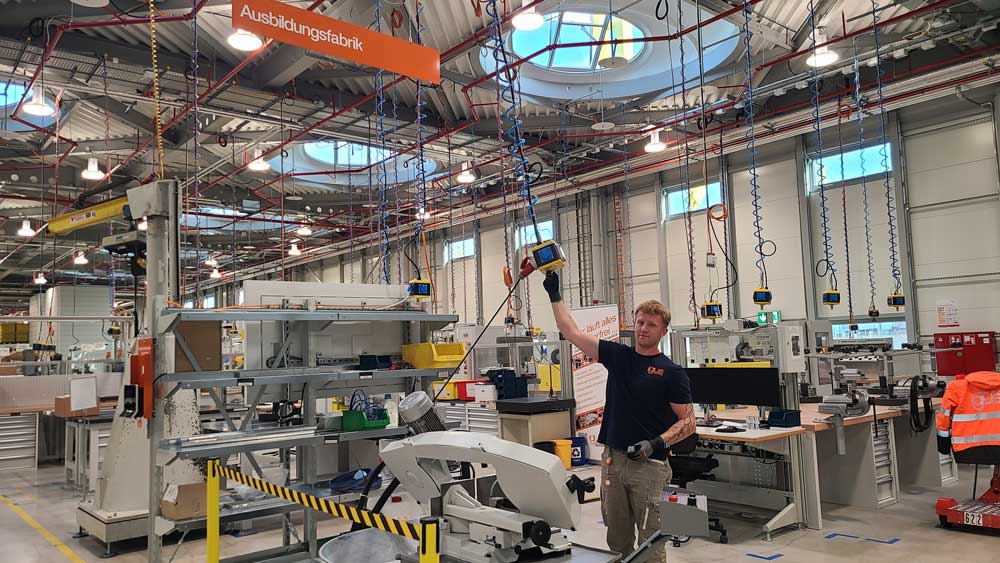 Die neue Igus Ausbildungsfabrik