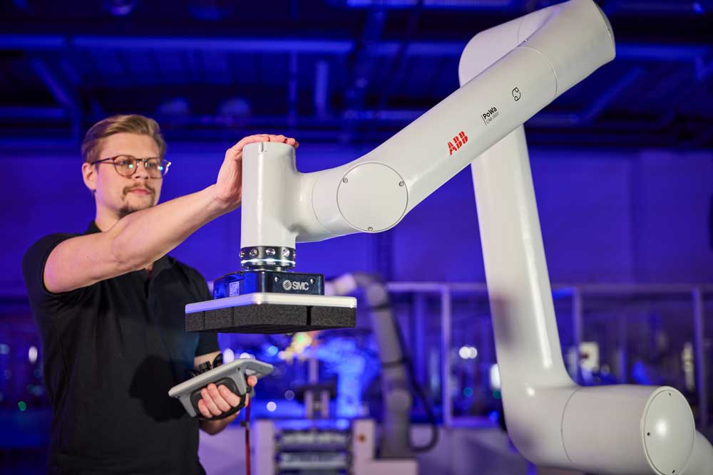 Ultraschnelle Cobot-Familie für höhere Lasten