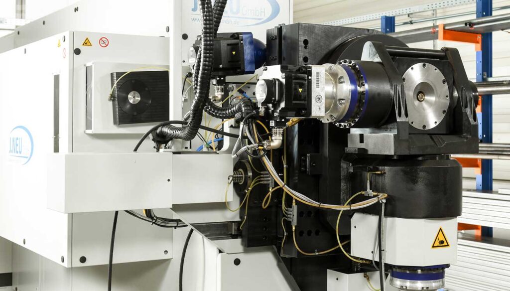 Mitsubishi CNC Steuerung Biegetechnik